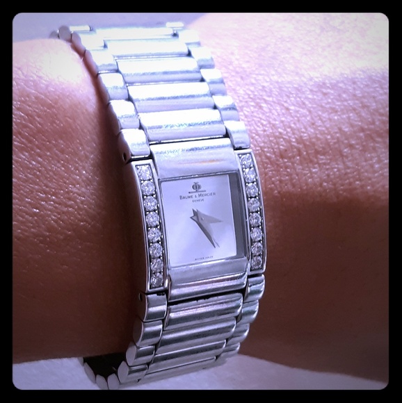 BAUME ET MERCIER Catwalk Swiss watch - Picture 1 of 6